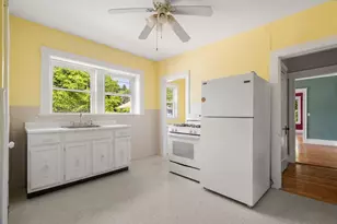 28 Appleton St, Watertown, MA 02472 - Photo 16