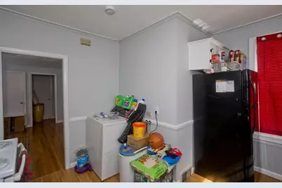 90 Andrew St, Springfield, MA 01109 - Photo 16