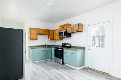 19 Kelley Sq, Worcester, MA 01610 - Photo 14