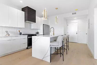 66 McGrath Highway #403, Quincy, MA 02169 - Photo 6