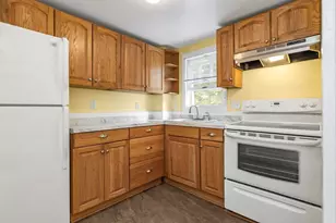 4 Pleasant St, Rockport, MA 01966 - Photo 14