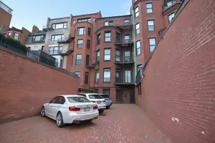 346 Beacon St, Boston, MA 02116 - Photo 16