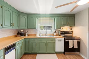 1569 Main St, Tewksbury, MA 01876 - Photo 1