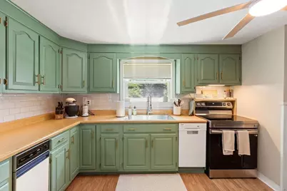 1569 Main St, Tewksbury, MA 01876 - Photo 2