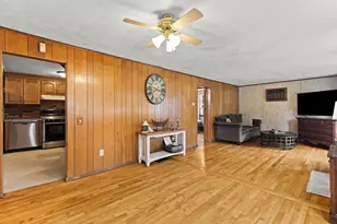 158 Rowayne Park, Bridgewater, MA 02324 - Photo 6
