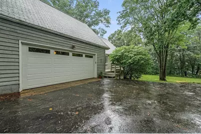 8 Chestnut Hill Road, Wilbraham, MA 01095 - Photo 34
