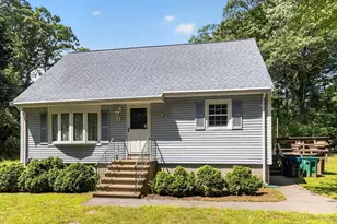 1 Ridgeway Ave, Billerica, MA 01821 - Photo 2