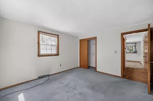 1 Ridgeway Ave, Billerica, MA 01821 - Photo 12