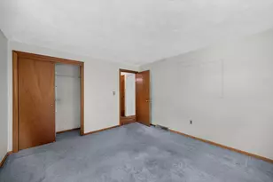1 Ridgeway Ave, Billerica, MA 01821 - Photo 10
