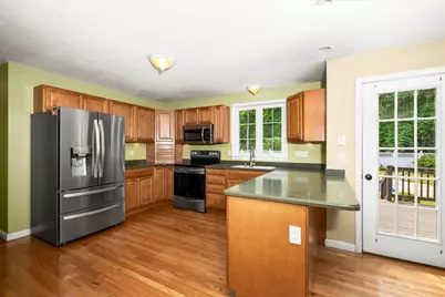 20 Hilltop Farm Rd, Auburn, MA 01501 - Photo 4