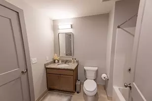 90 Grove St, Worcester, MA 01605 - Photo 12