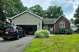 141 South St, Randolph, MA 02368 - Photo 2
