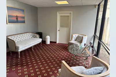1148 Centre St #LL, Newton, MA 02459 - Photo 2