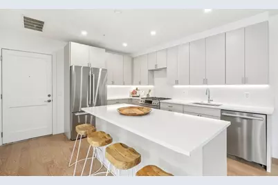 256 Dorchester Street #504, Boston, MA 02127 - Photo 4