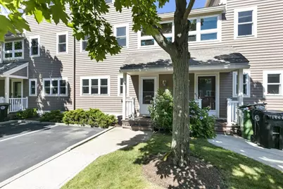 8 Locust Ln #4, Watertown, MA 02472 - Photo 34