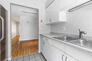 8 Locust Ln, Watertown, MA 02472 - Photo 16