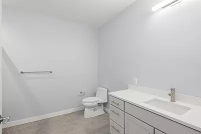 136 Babcock St #305, Brookline, MA 02446 - Photo 6