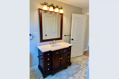 9 Wilton Rd #1, Newton, MA 02460 - Photo 8