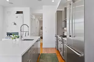 5 Mohawk St, Boston, MA 02127 - Photo 8