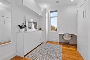 5 Mohawk St, Boston, MA 02127 - Photo 16