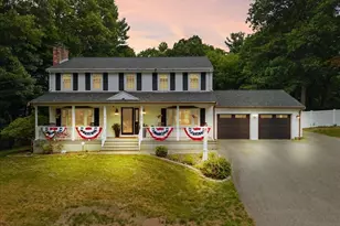 758 King St, Raynham, MA 02767 - Photo 2