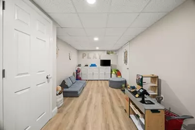 758 King St, Raynham, MA 02767 - Photo 32