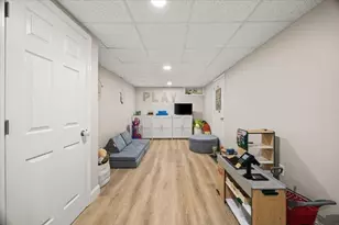 758 King St, Raynham, MA 02767 - Photo 32