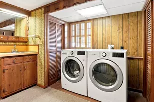 279 Adams St, Agawam, MA 01001 - Photo 24