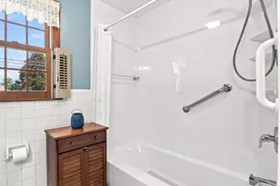 279 Adams St, Agawam, MA 01001 - Photo 20