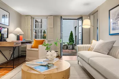 21 Walnut #M, Boston, MA 02108 - Photo 4
