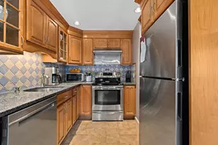 474 Twin Lakes Dr, Halifax, MA 02338 - Photo 6