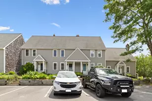 474 Twin Lakes Dr, Halifax, MA 02338 - Photo 1
