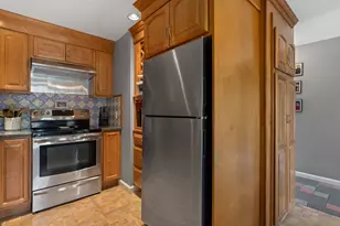 474 Twin Lakes Dr, Halifax, MA 02338 - Photo 8