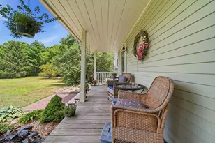 1394 Main St, Lancaster, MA 01523 - Photo 8