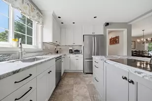 1394 Main St, Lancaster, MA 01523 - Photo 16