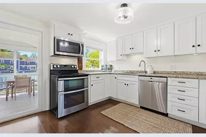 865 Washington St., Holliston, MA 01746 - Photo 16