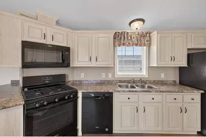 67 Debby Lane, Raynham, MA 02767 - Photo 10