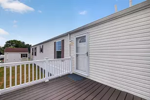 67 Debby Ln, Raynham, MA 02767 - Photo 34