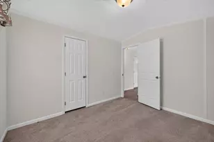 67 Debby Ln, Raynham, MA 02767 - Photo 16