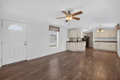 67 Debby Lane, Raynham, MA 02767 - Photo 4