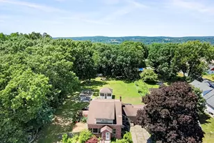69 Worthington St, Chicopee, MA 01020 - Photo 4