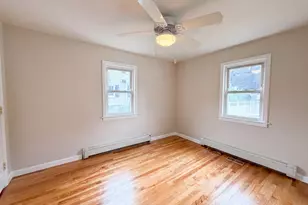 4 MacArthur Cir, Peabody, MA 01960 - Photo 4
