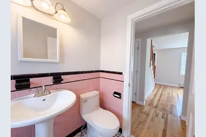 4 Macarthur Cir, Peabody, MA 01960 - Photo 12
