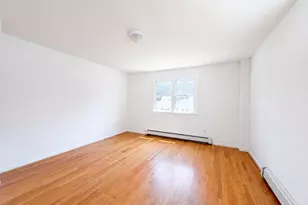 4 MacArthur Cir, Peabody, MA 01960 - Photo 18