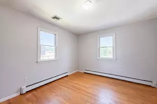 4 MacArthur Cir, Peabody, MA 01960 - Photo 22