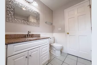 4 Macarthur Cir, Peabody, MA 01960 - Photo 16