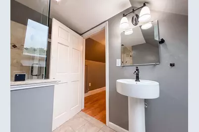 4 Macarthur Cir, Peabody, MA 01960 - Photo 20