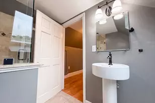 4 MacArthur Cir, Peabody, MA 01960 - Photo 20