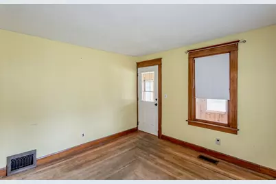 94 Holyoke Road, Westfield, MA 01085 - Photo 18