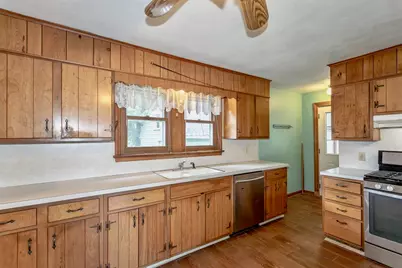94 Holyoke Road, Westfield, MA 01085 - Photo 6